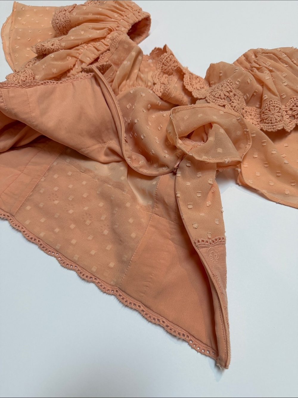 Hope & Ivy Broderie Frill Sleeve Peach Crop Top - Picture 13 of 14
